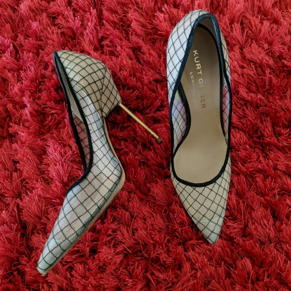 Kurt Geiger Women's Britton Nude Fabric Pump
